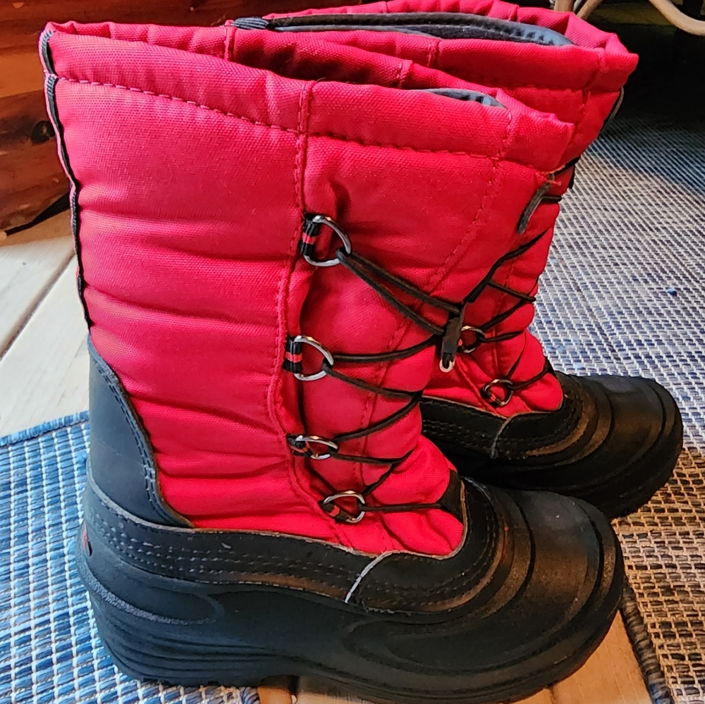 Ladies Ranger Waterproof Winter Boots With Thermolite Lining, Size 8